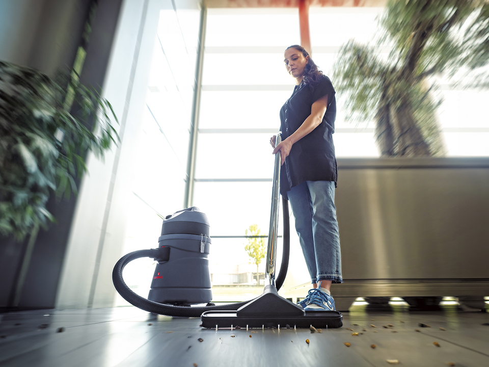 Comac CA P25 WD Wet&Dry vacuum cleaner for professional cleaning