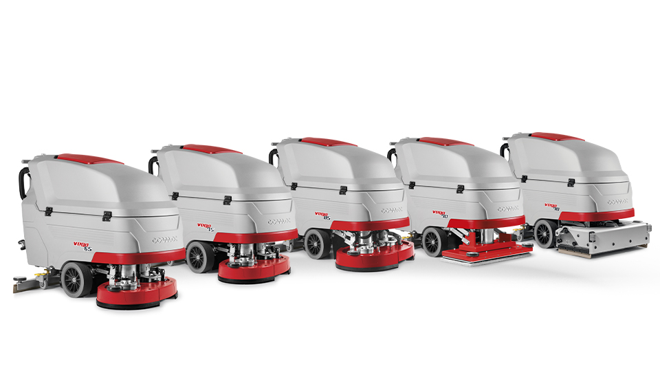 Gamma di lavasciuga pavimenti professionali Comac Vega per pulire il pavimento in cemento industriale