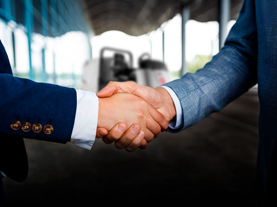 Distributori autorizzati per la vendita e l'assistenza delle macchine Comac